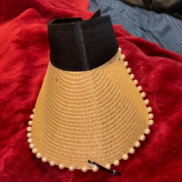 Nordstrom Tan and Black Wide-Brimmed Hat with Pom-Pom Trim - Picture 3 of 7